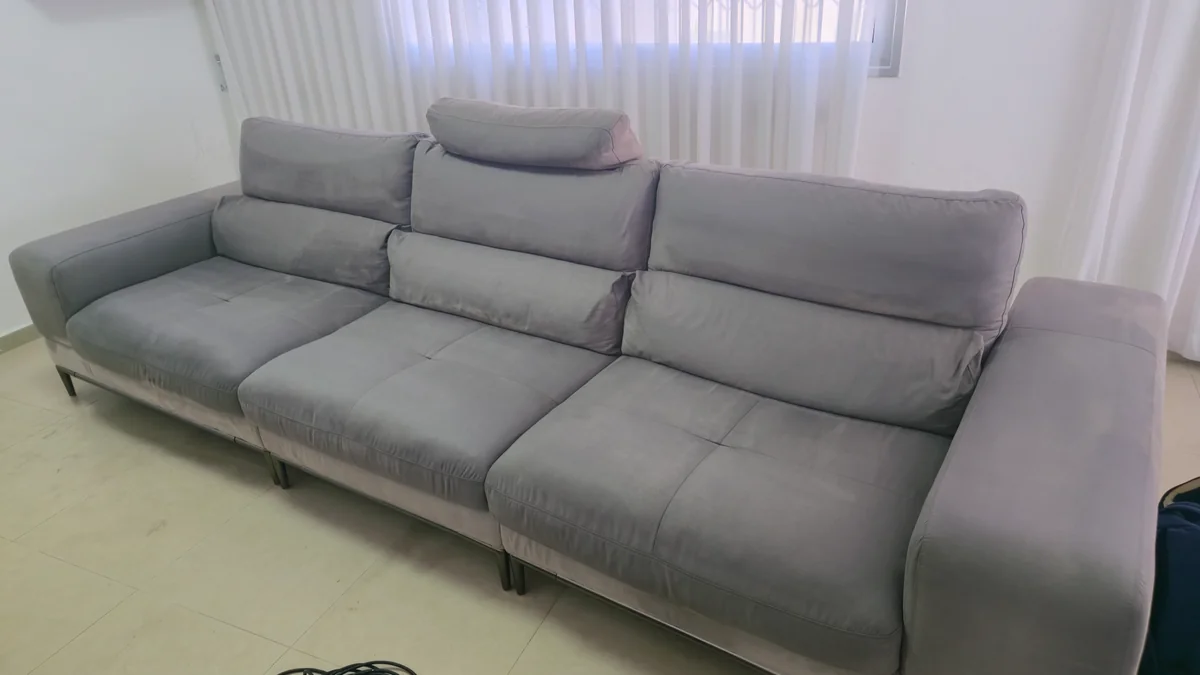ספה אחרי ניקוי